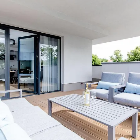 דירה Sloneczny 7 Gardenia Z Widokiem Na Morze Epapartamenty