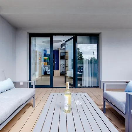 Sloneczny 7 Gardenia Z Widokiem Na Morze Epapartamenty شقة